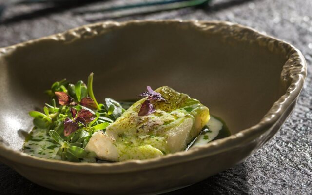 Aressana Spa Hotel and Suites