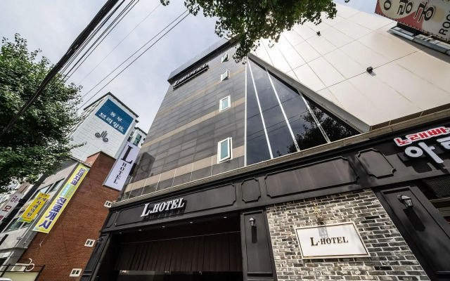 Seongnaml Hotel