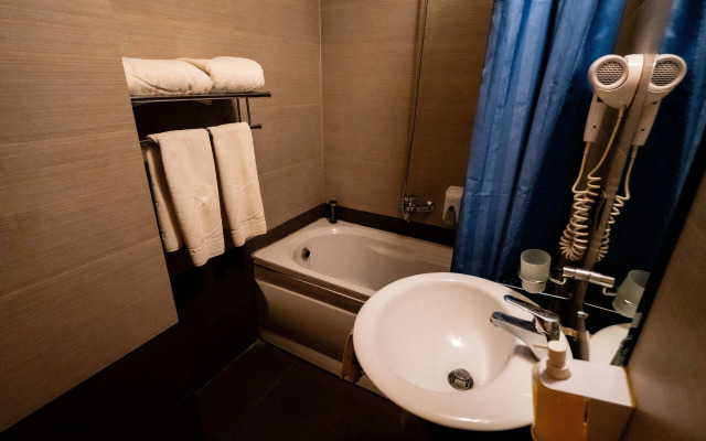 Natyral Razma Resort