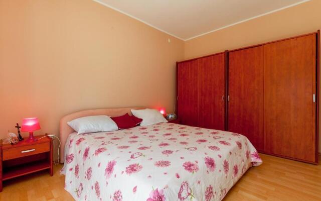 Beachfront Apartment Crikvenica