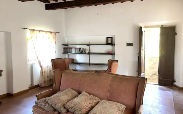 Apartment With One Bedroom In Brancialino With Wifi