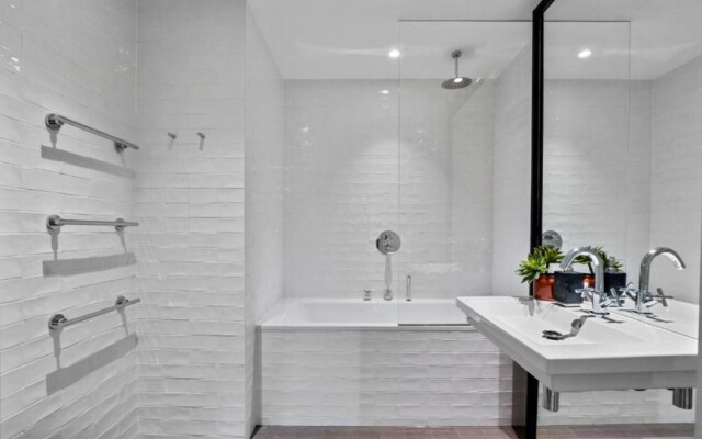 Whitfield Street Residences by Aeria Apartments