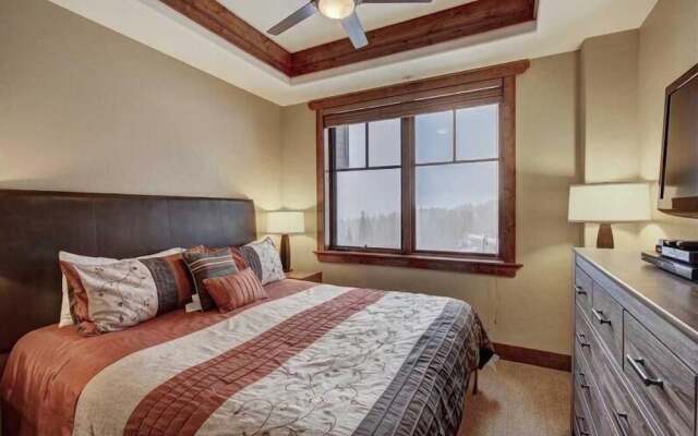 Luxury 1 Bedroom Ski in, Ski out One Ski Hill Residence Located at the Base of Peak 8 with Bowling Alley Onsite