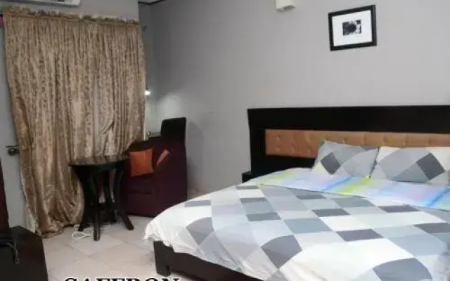 Flora Suites Exclusive