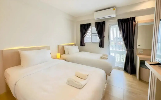 Zhennan Teabar Hotel