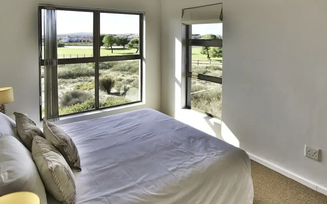 Mulligan, Langebaan 10-sleeper
