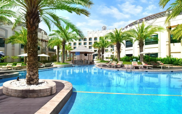 Al Ain Rotana Hotel