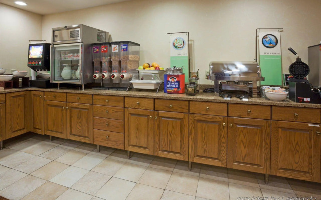 Country Inn & Suites by Radisson, Rochester, MN