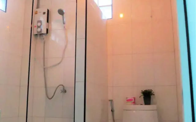 The Noi House and Restaurant Sunrise