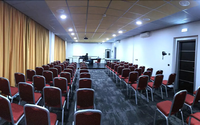 Casta Hotel