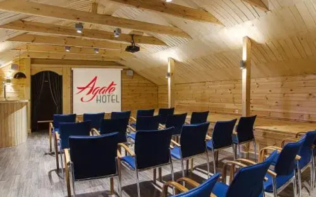 Agate Hotel