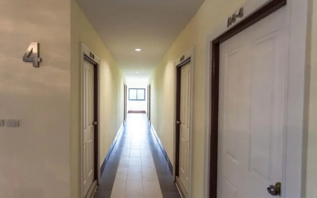 Muangchalearm Apartment