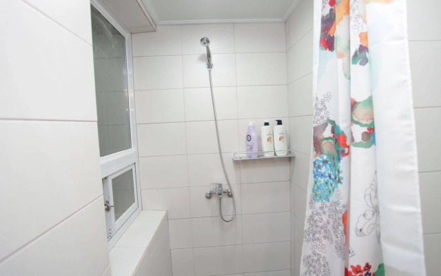 Sum Guesthouse Busan Station