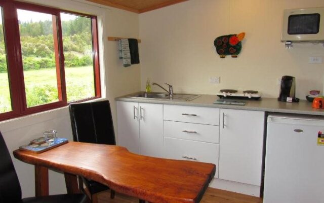 Abel Tasman Ocean View Chalet