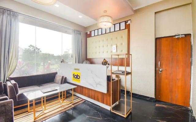 Fabhotel Prime Rajmudra