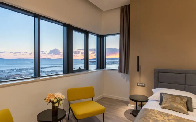 Seascape Luxury Rooms