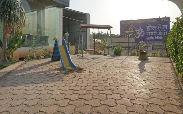 JayShree Executive Restaurant & Lodge By OYO Rooms