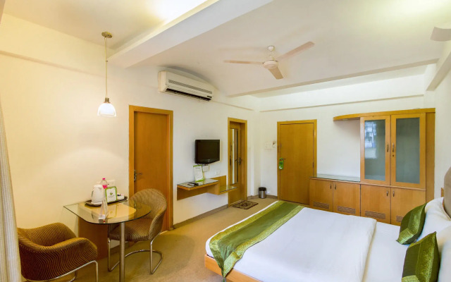 Treebo Niraali Executive, Hinjewadi