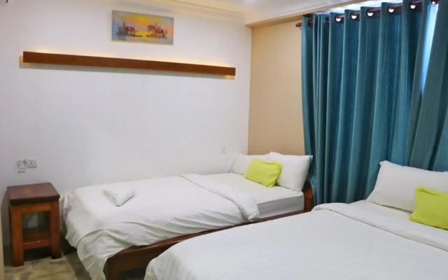 Neakru Guesthouse and Restaurant