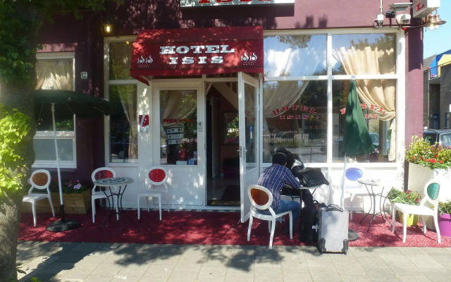 Hotel Isis