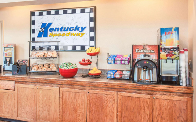 Ramada by Wyndham Sparta/At Speedway