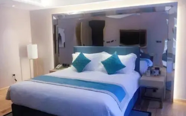 Ji Hotel Shanghai Jiuting Science and Technology City