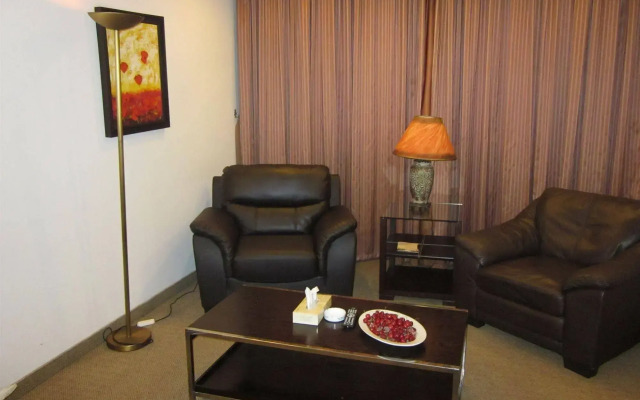 Madisson Hotel