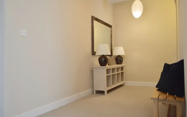 5 Bedroom Flat in Edinburgh City Centre