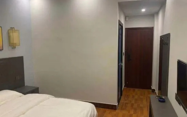 Xingyi Rongfa Boutique Hotel