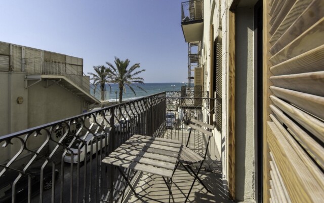 Seaside Escape with Blissful Balcony & Mamad by Sea N Rent