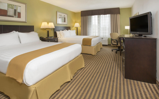 Holiday Inn Express Hotel & Suites Kalamazoo, an IHG Hotel