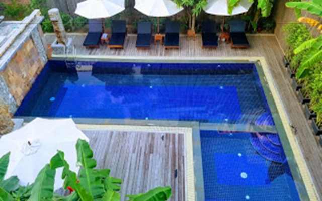 Lemongrass & Ginger Hotel