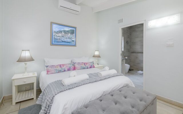 San Lameer Villa Rentals  2301