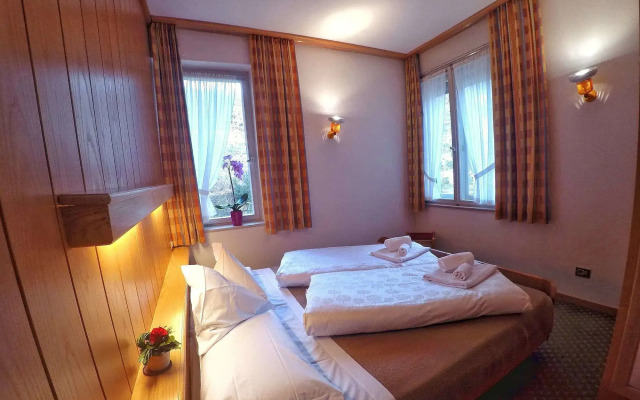 Aquila Dolomites Residence