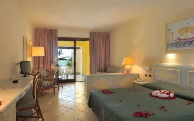 Eden Village Argonauti