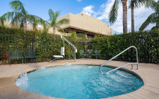 Ramada by Wyndham Tucson