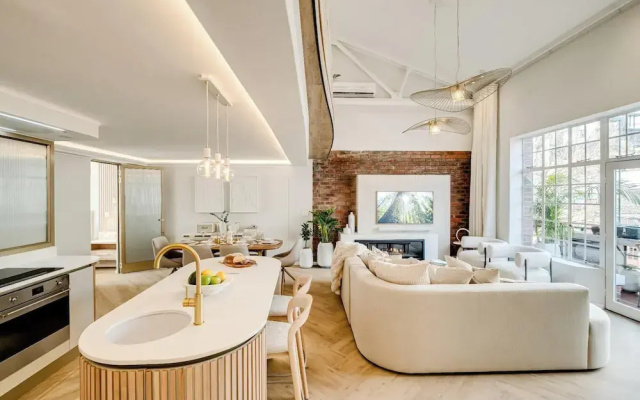 Luxury Loft 3 Ensuites Prime Cape Town Location