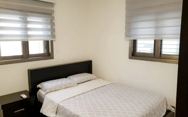 GK Apartments - Ben Gurion 105