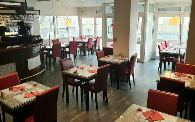 Brit Hotel Confort Auclair Gueret