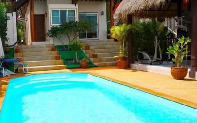 Villa Ayutthaya @ Golden Pool Villas
