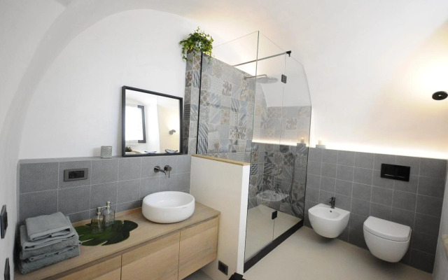 Holliday Charming Home