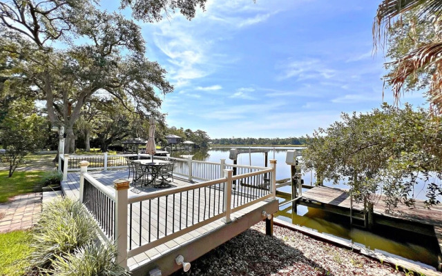 Porpoise Pass - Ground Floor Guest Suite