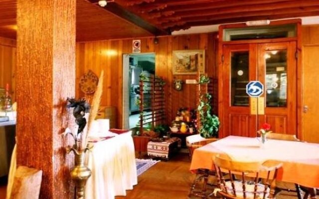 Edelweiss Hotel