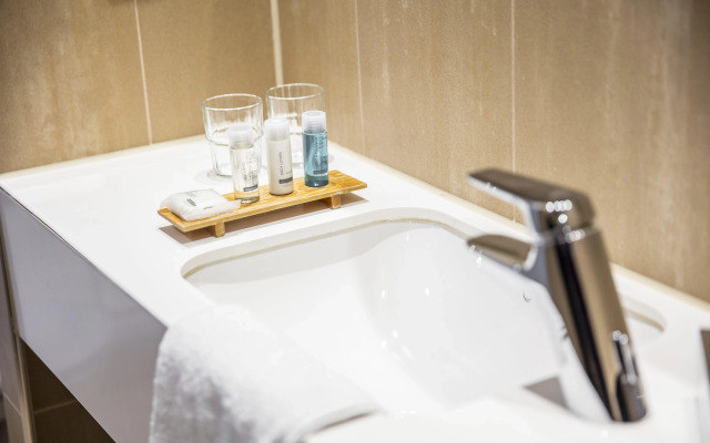 Holiday Inn Amsterdam - Arena Towers by IHG