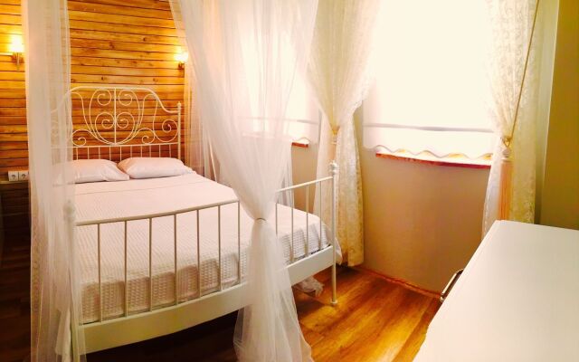 Karina Vineyard House