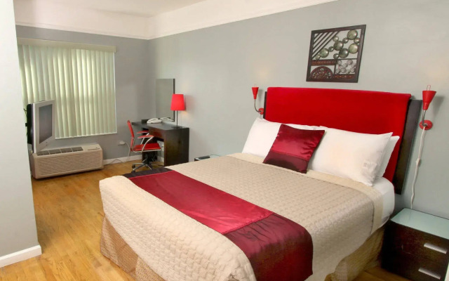 Ponce De Leon Hotel