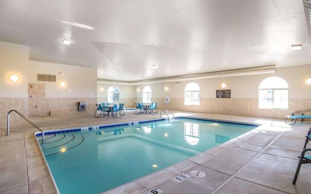 Comfort Inn Evansville - Casper