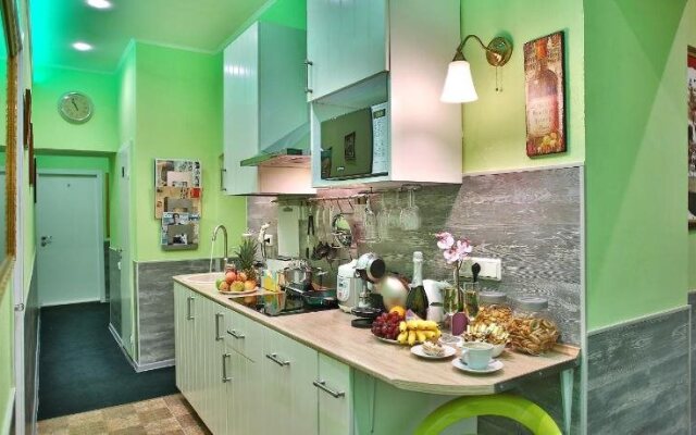 Ariya on Rimskogo-Korsakova Hotel