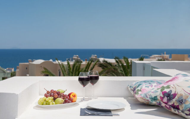 Mar n Mar Crown Hotel and Suites