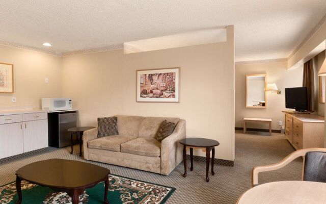 Travelodge Calgary University